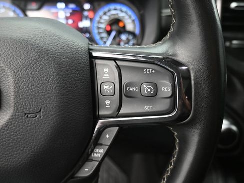 Used 2022 RAM 1500 Limited AWD/4WD image 7