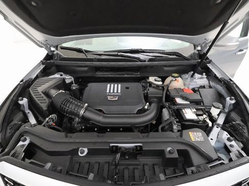 Used 2021 Cadillac XT5 Premium Luxury image 5