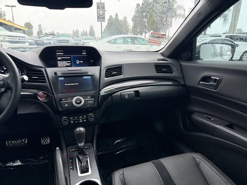 Used 2022 Acura ILX image 23