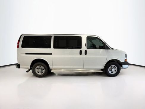 Certified 2016 Chevrolet Express 3500 LT w/ LT Preferred Equipment Group image 8