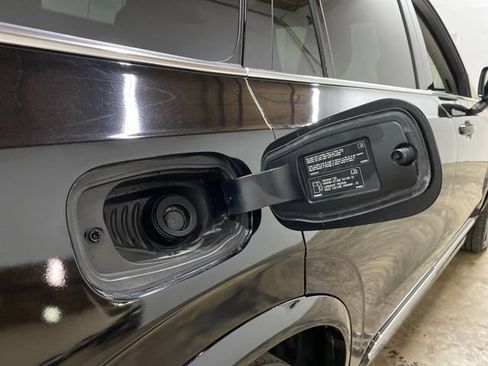 Used 2024 Volvo XC90 T8 Plus w/ Protection Package Premier AWD/4WD image 99