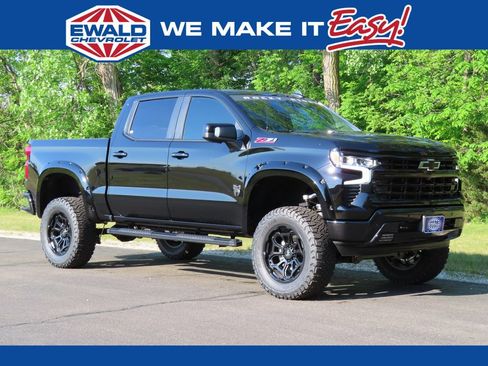 New 2026 Chevrolet Silverado 1500 RST AWD/4WD image 1