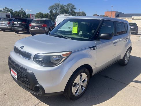 Used 2015 Kia Soul image 11