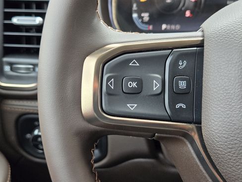 New 2026 RAM 2500 Limited AWD/4WD image 23