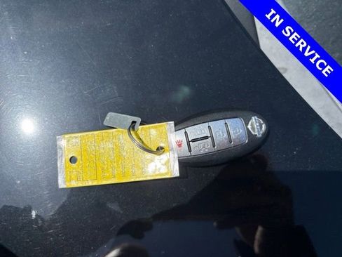 Used 2014 Nissan Quest SV FWD image 11