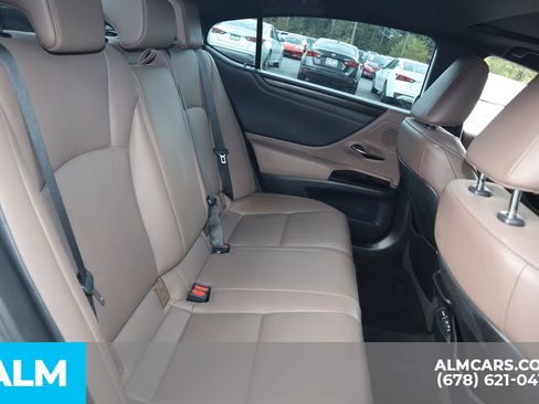 Used 2022 Lexus ES 300h w/ Premium Package image 23