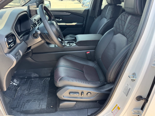 New 2026 Honda Pilot Black Edition image 15