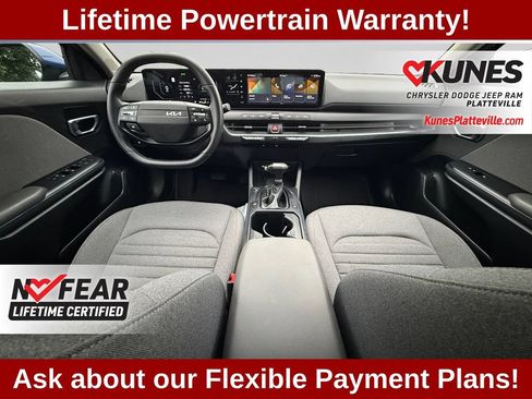 Used 2025 Kia K4 EX FWD image 24
