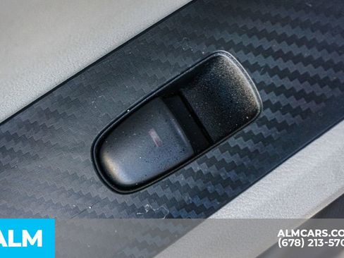 Used 2024 Nissan Altima 2.5 SV image 47