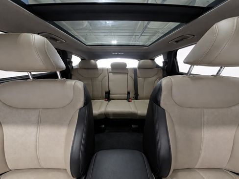 Used 2020 Hyundai Santa Fe Limited FWD image 11