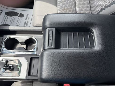 Used 2020 Toyota Tundra SR5 w/ SX Package AWD/4WD image 31