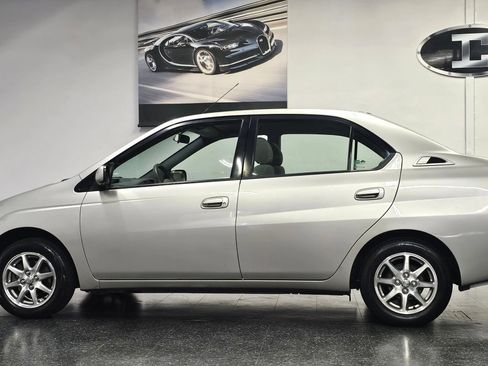 Used 2002 Toyota Prius FWD image 29