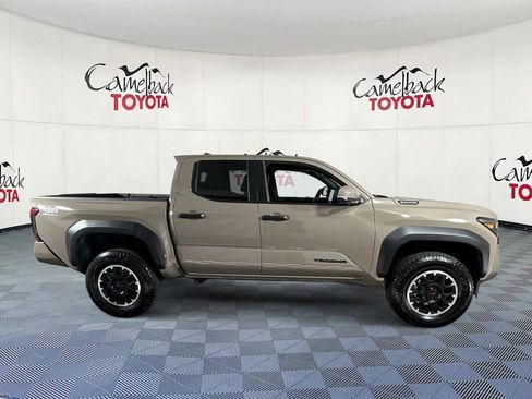 Used 2026 Toyota Tacoma TRD Off-Road w/ TRD Off Road Premium Package AWD/4WD image 9