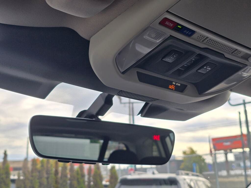 Certified 2023 Subaru Forester Premium AWD/4WD image 28