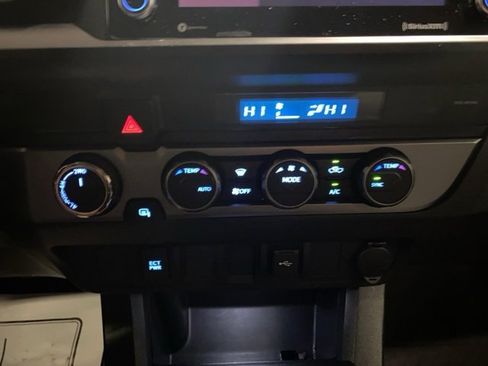 Used 2021 Toyota Tacoma SR image 22