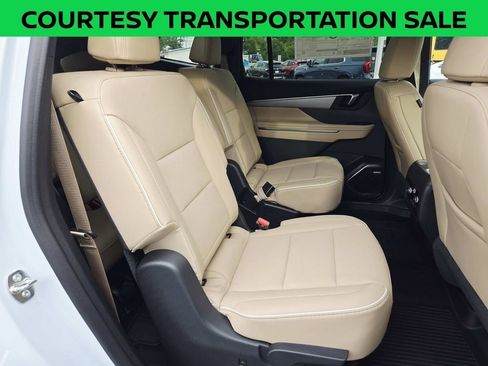 New 2026 Buick Enclave Preferred w/ Super Cruise Package FWD image 16