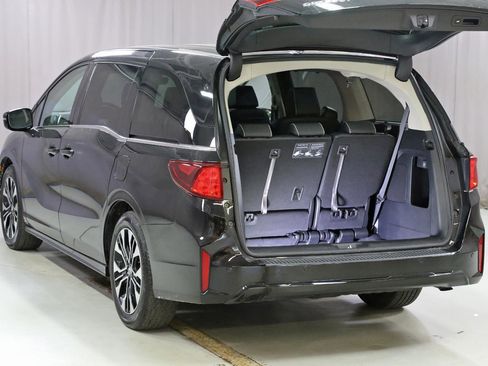 Certified 2025 Honda Odyssey Elite image 22