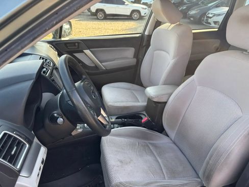 Used 2017 Subaru Forester 2.5i Premium w/ Popular Package #2A AWD/4WD image 11