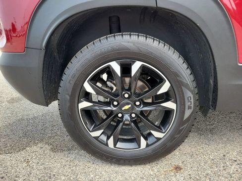 Used 2021 Chevrolet TrailBlazer LT w/ Convenience Package AWD/4WD image 5