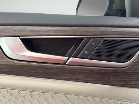 New 2026 Volkswagen Atlas SEL AWD/4WD image 16