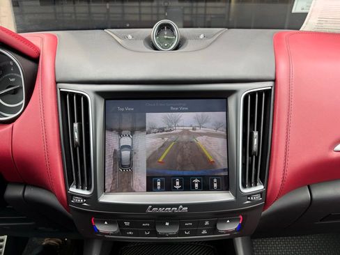 Used 2019 Maserati Levante GTS image 44