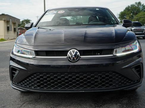 Used 2025 Volkswagen Jetta Sport FWD image 16