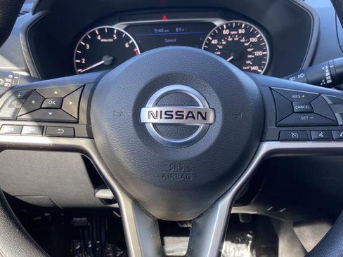 Used 2020 Nissan Altima 2.5 S FWD image 15
