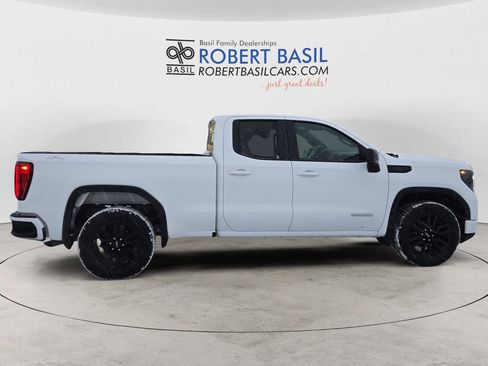 Used 2023 GMC Sierra 1500 Elevation image 6