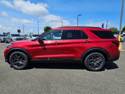 New 2026 Ford Explorer ST w/ Sun And Sound Package AWD/4WD image 2