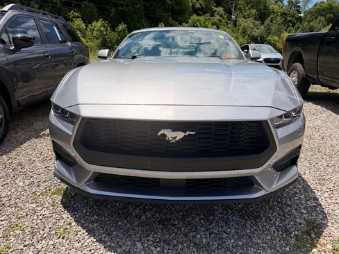 Used 2024 Ford Mustang Coupe RWD image 22