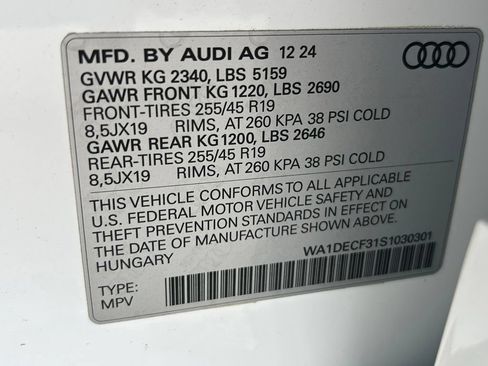 Used 2025 Audi Q3 2.0T Premium w/ Convenience Package AWD/4WD image 67