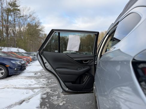 Used 2020 Subaru Outback Limited XT image 30