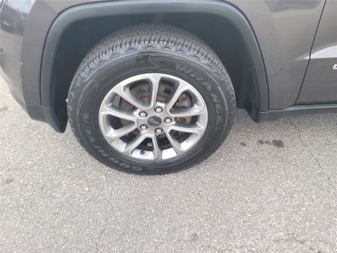 Used 2014 Jeep Grand Cherokee Limited image 10