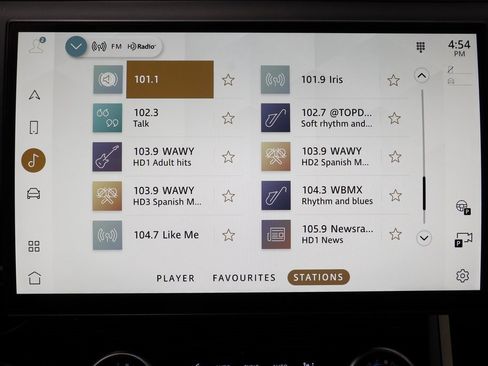 Used 2023 Land Rover Range Rover Sport SE Dynamic image 9