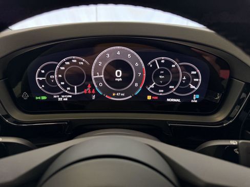 New 2026 Porsche Cayenne image 21