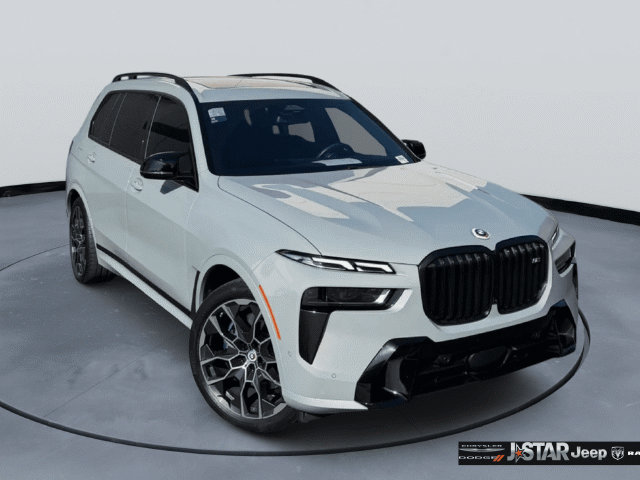 Used 2025 BMW X7 M60i w/ M Sport Professional Package AWD/4WD image 3
