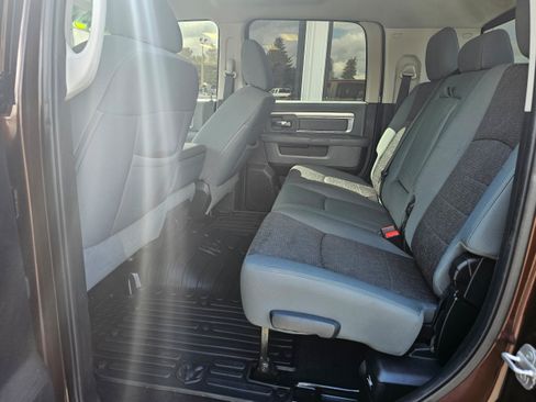 Used 2014 RAM 3500 SLT AWD/4WD image 17