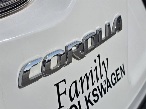 Used 2024 Toyota Corolla SE image 7