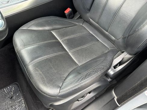 Used 2016 Land Rover Range Rover Sport SE AWD/4WD image 26