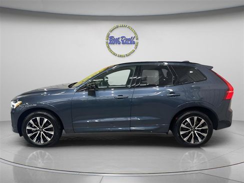 Used 2024 Volvo XC60 B5 Plus AWD/4WD image 2