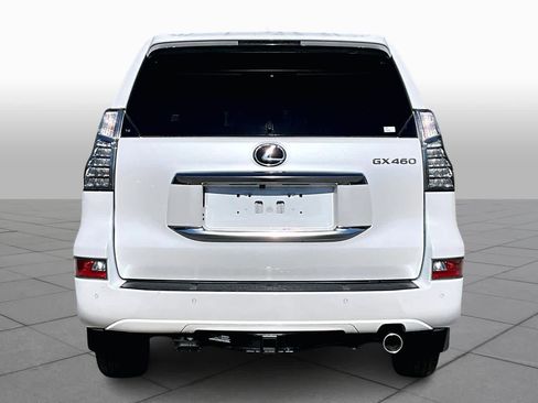 Used 2023 Lexus GX 460 Premium w/ Premium Plus Package image 4