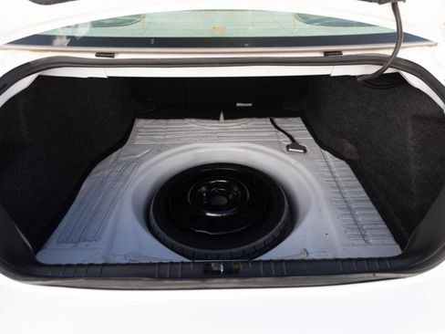 Used 2013 Chevrolet Impala LT FWD image 19