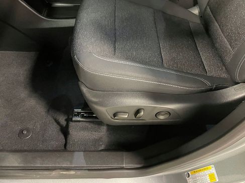 Used 2025 Chevrolet Traverse LT w/ LPO, Floor Liner Package AWD/4WD image 23