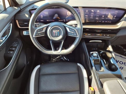 Used 2025 Buick Envision Sport Touring AWD/4WD image 3