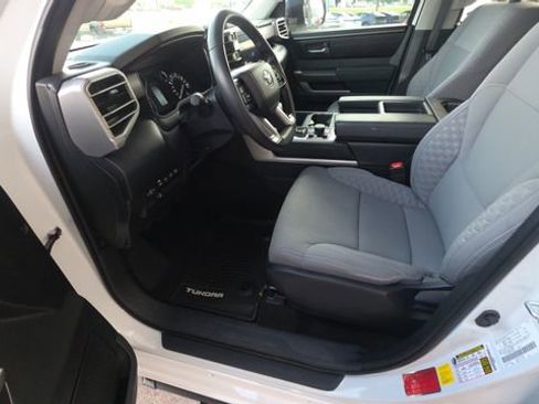 Used 2023 Toyota Tundra SR5 AWD/4WD image 13