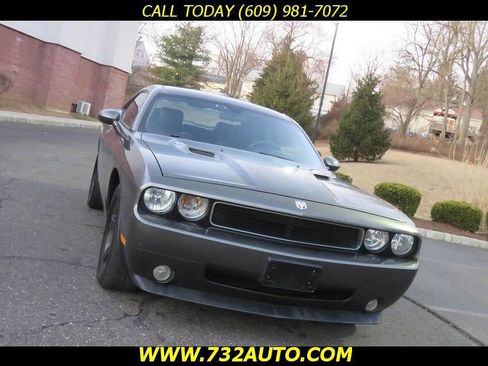 Used 2009 Dodge Challenger R/T image 14