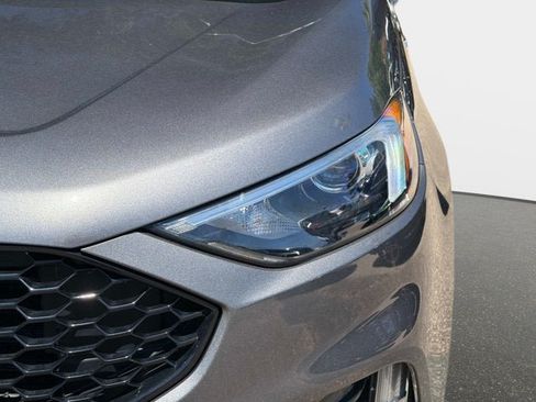 Used 2022 Ford Edge ST-Line AWD/4WD image 9