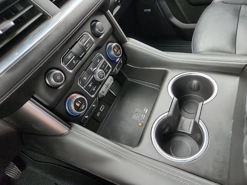 Used 2024 Chevrolet Tahoe LT RWD image 20