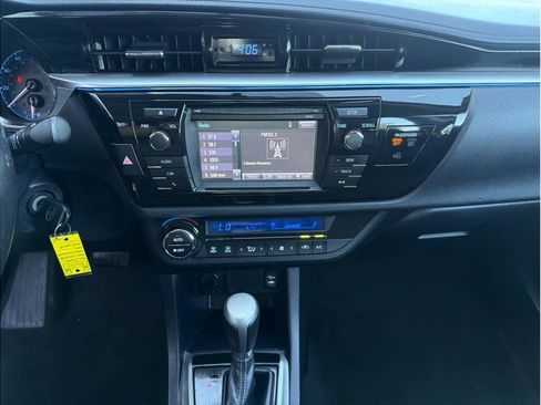 Used 2014 Toyota Corolla S FWD image 16