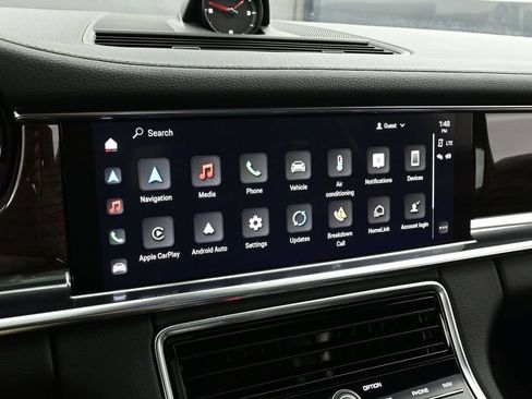 Certified 2022 Porsche Panamera 4 AWD/4WD image 20